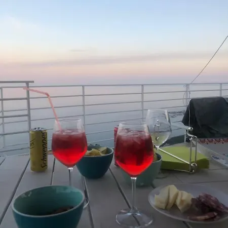 Casa Damico カステルモーラ